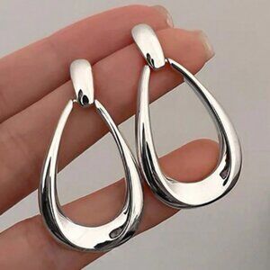 1 Pair Elegant Geometric Design Drop Earrings